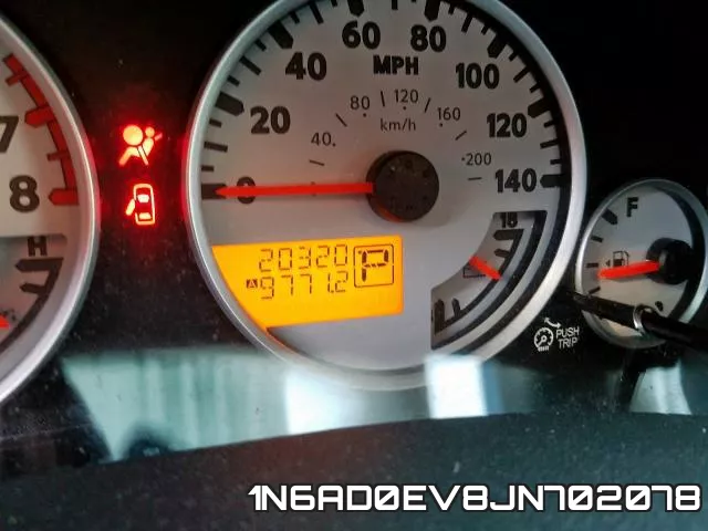 1N6AD0EV8JN702078 фото 9