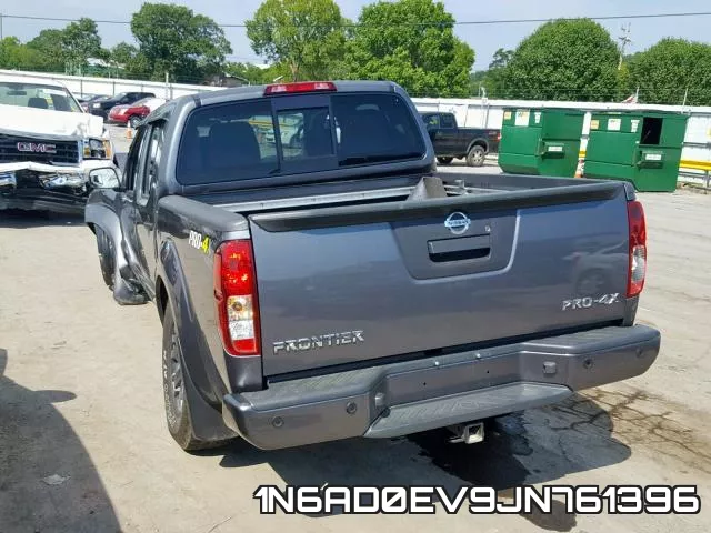 1N6AD0EV9JN761396 фото 4