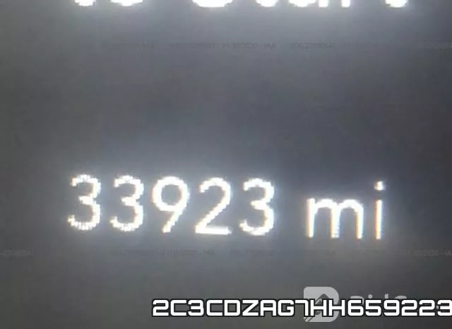 2C3CDZAG7HH659223 фото 8
