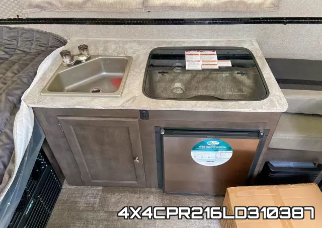 4X4CPR216LD310387 фото 7