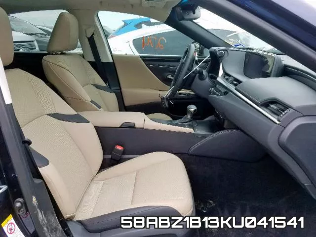 58ABZ1B13KU041541 фото 6