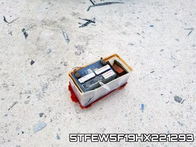 5TFEW5F19HX221293 фото 10