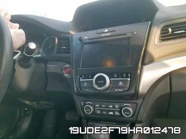 19UDE2F79HA012478 фото 10