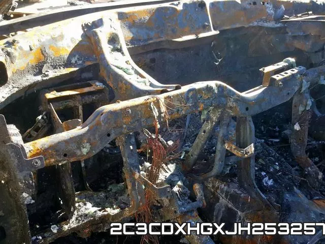 2C3CDXHGXJH253257 фото 9