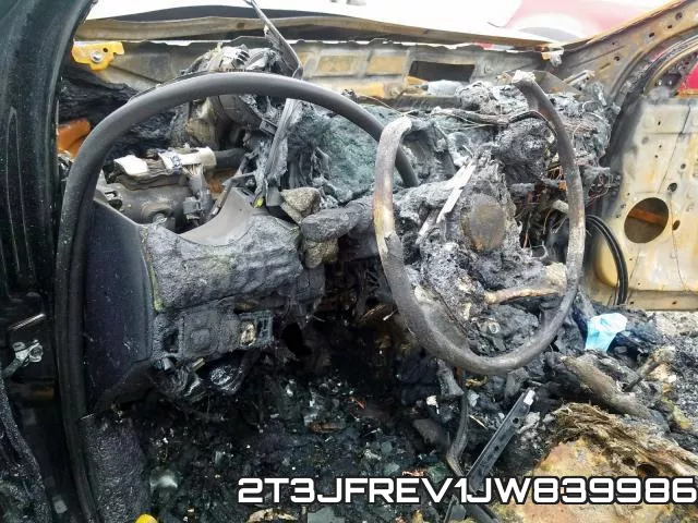 2T3JFREV1JW839986 фото 9