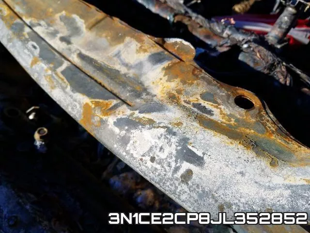 3N1CE2CP8JL352852 фото 2
