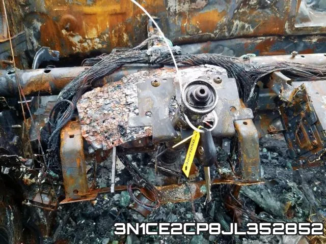 3N1CE2CP8JL352852 фото 9