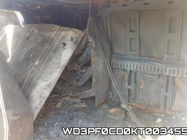 WD3PF0CD0KT003455 фото 7
