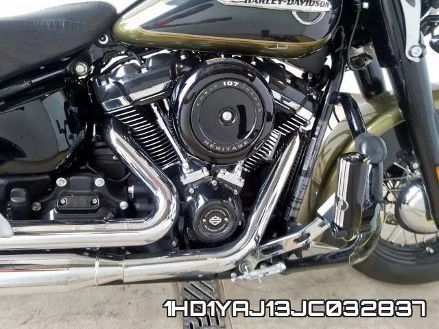 1HD1YAJ13JC032837 фото 8