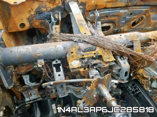 1N4AL3AP6JC285818 фото 9