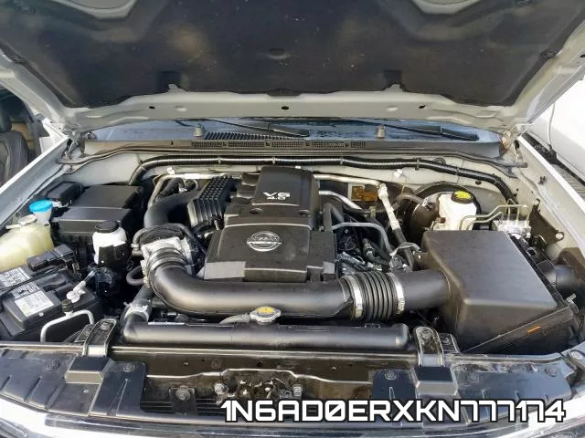 1N6AD0ERXKN777174 фото 8