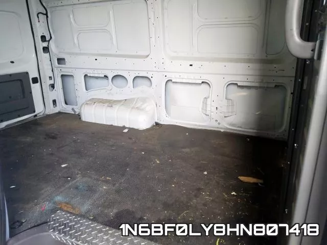 1N6BF0LY8HN807418 фото 7