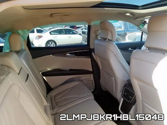 2LMPJ8KR1HBL15048 фото 7