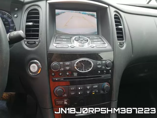 JN1BJ0RP5HM387223 фото 10