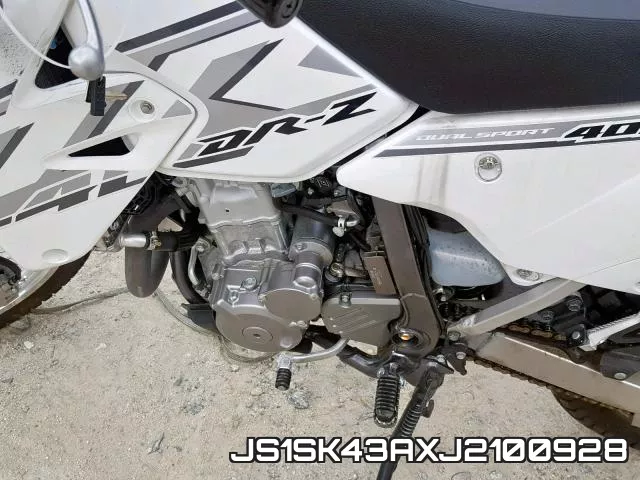 JS1SK43AXJ2100928 фото 8