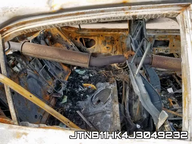JTNB11HK4J3049232 фото 7