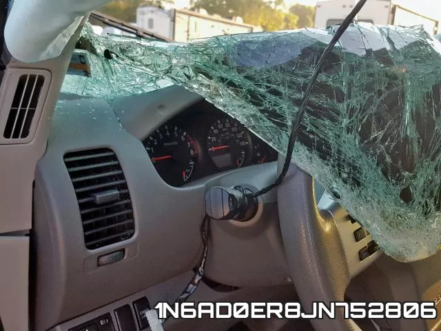 1N6AD0ER8JN752806 фото 9