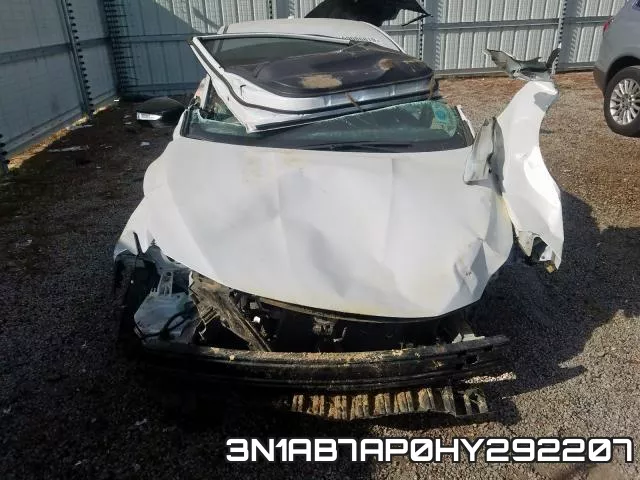 3N1AB7AP0HY292207 фото 8