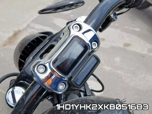 1HD1YHK2XKB051683 фото 9