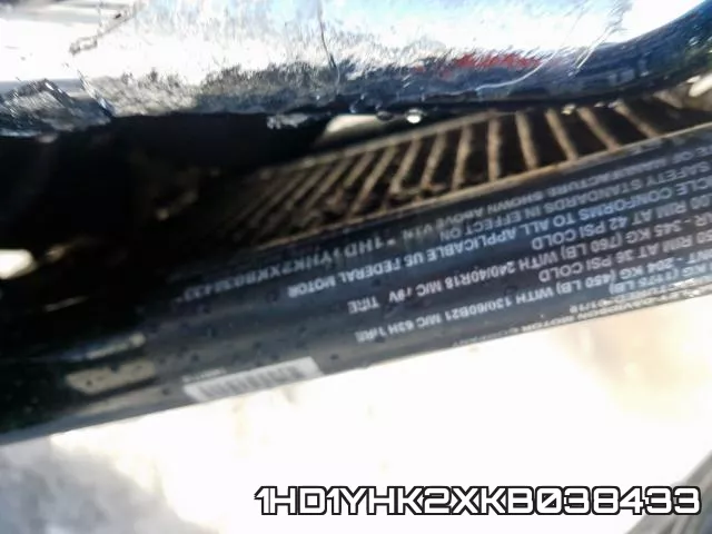 1HD1YHK2XKB038433 фото 2
