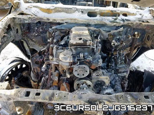 3C6UR5DL2JG316237 фото 8