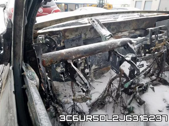3C6UR5DL2JG316237 фото 9
