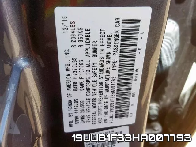 19UUB1F33HA007793 фото 2