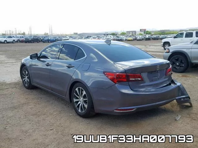 19UUB1F33HA007793 фото 4