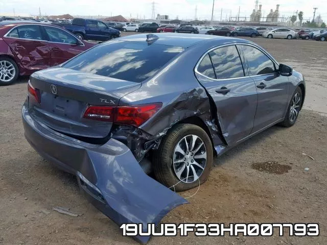 19UUB1F33HA007793 фото 5