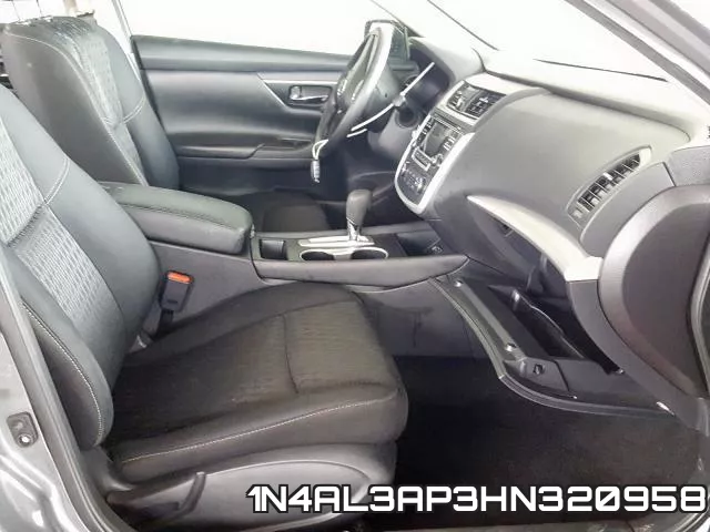 1N4AL3AP3HN320958 фото 6