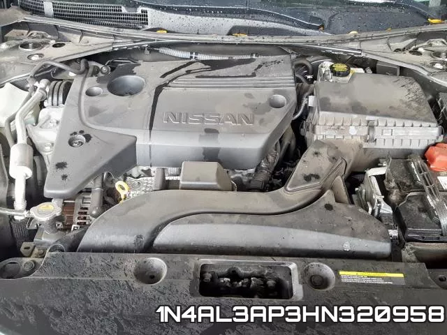 1N4AL3AP3HN320958 фото 8