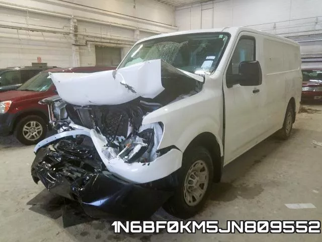 1N6BF0KM5JN809552 фото 3