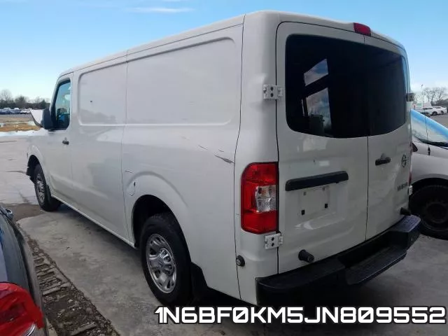 1N6BF0KM5JN809552 фото 4