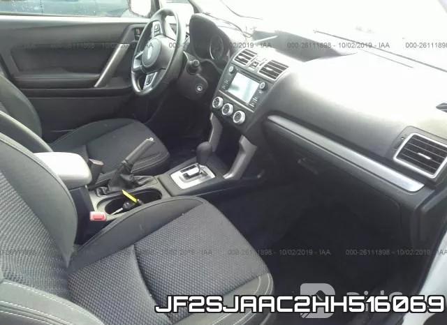 JF2SJAAC2HH516069 фото 6