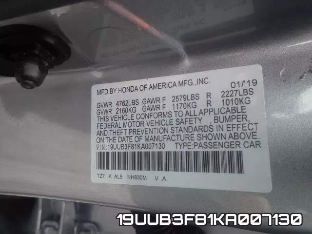 19UUB3F81KA007130 фото 2