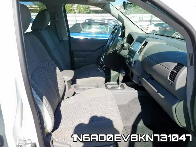 1N6AD0EV8KN731047 фото 6