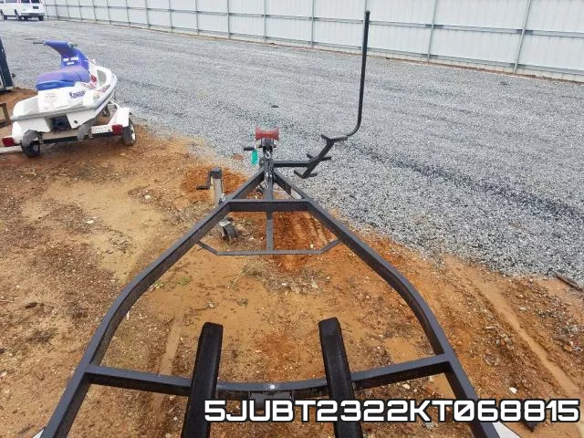 5JUBT2322KT068815 фото 8