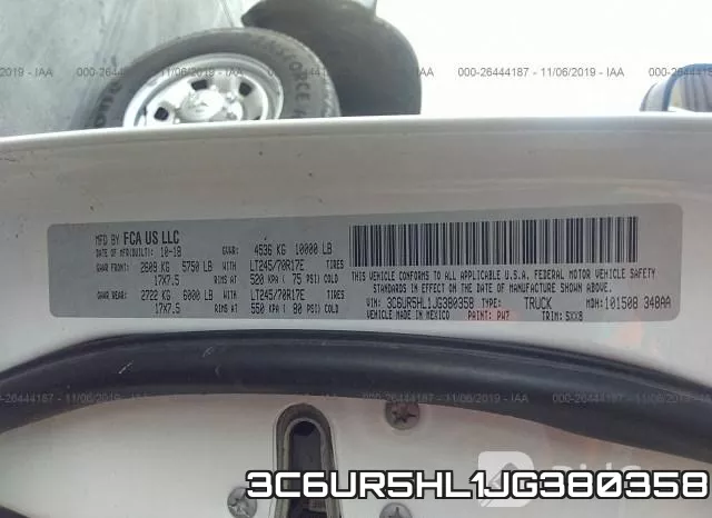 3C6UR5HL1JG380358 фото 10
