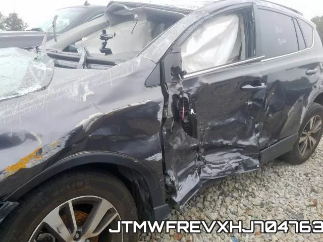 JTMWFREVXHJ704763 фото 2