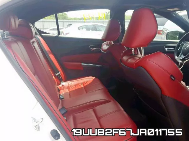 19UUB2F67JA011755 фото 7
