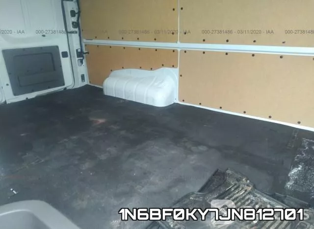 1N6BF0KY7JN812701 фото 9