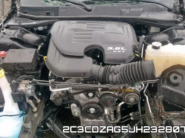 2C3CDZAG5JH232807 фото 8