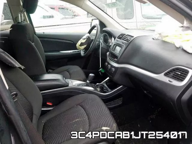 3C4PDCAB1JT254017 фото 6