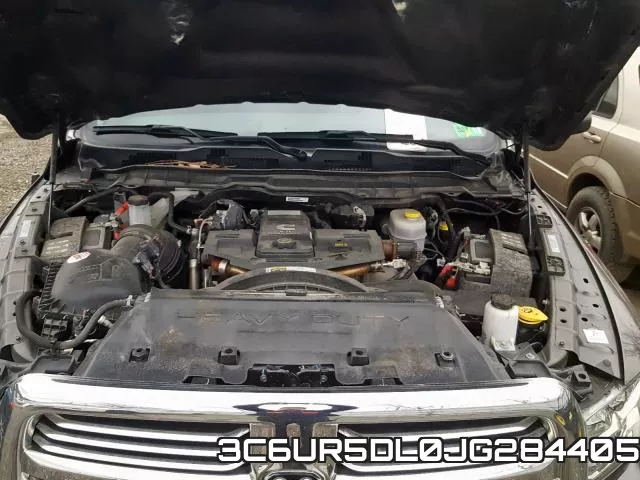 3C6UR5DL0JG284405 фото 8