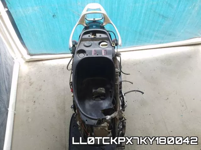 LL0TCKPX7KY180042 фото 7