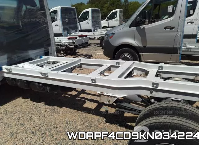 WDAPF4CD9KN034224 фото 8