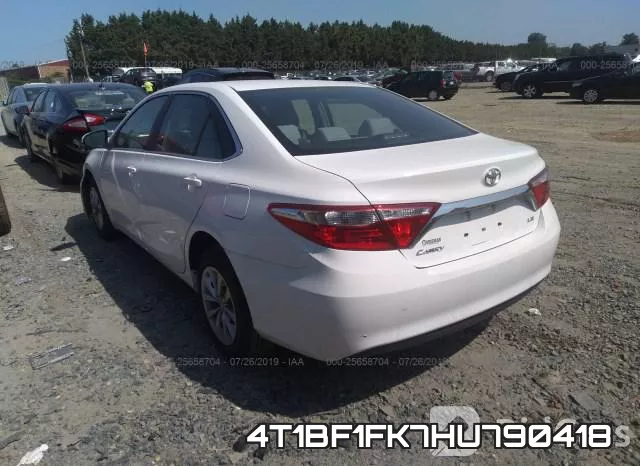 4T1BF1FK7HU790418 фото 4