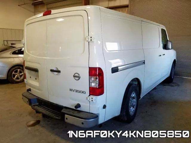 1N6AF0KY4KN805850 фото 5
