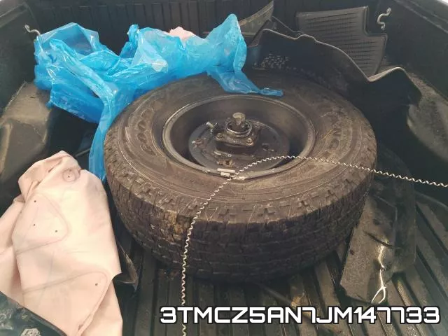 3TMCZ5AN7JM147733 фото 10