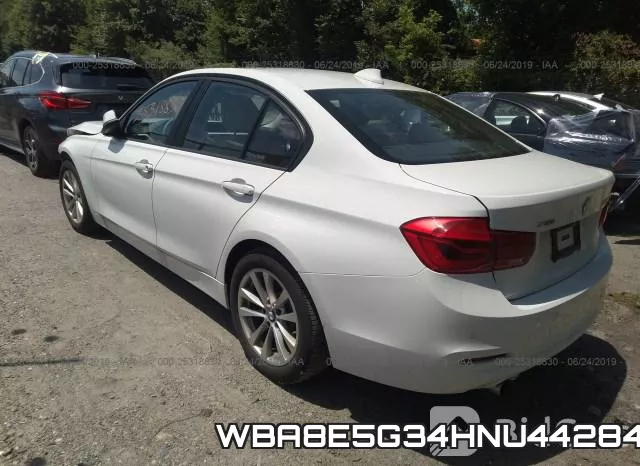 WBA8E5G34HNU44284 фото 4